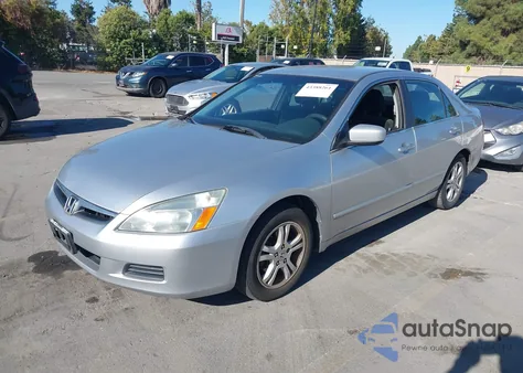 2007 Honda Accord 2.4 Se from USA, damaged, VIN 1HGCM56337A174036